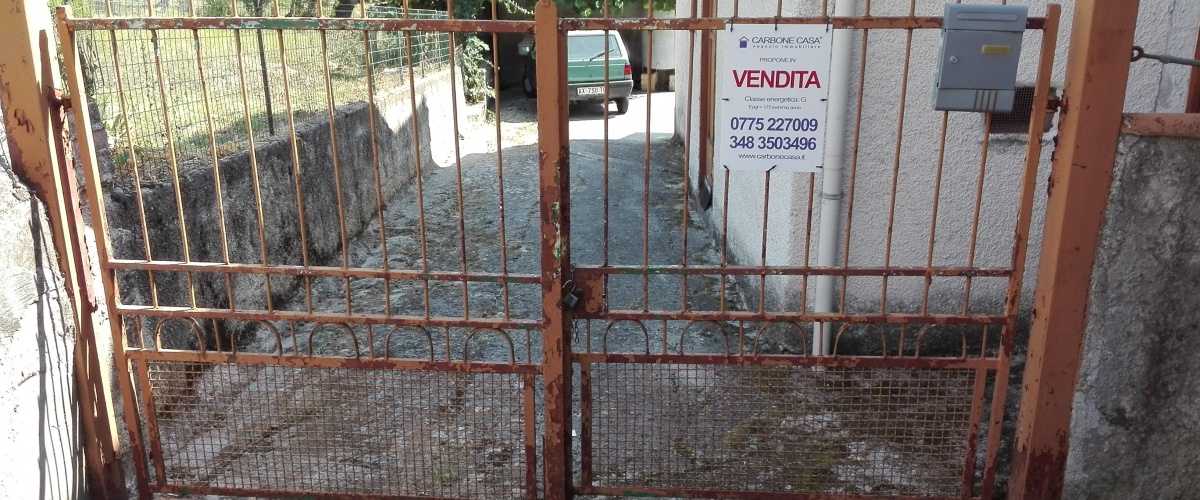 Fumone,Lazio,Semi Indipendente